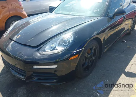 2015 Porsche Panamera 4 из США, поврежденный, VIN WP0AA2A73FL000297